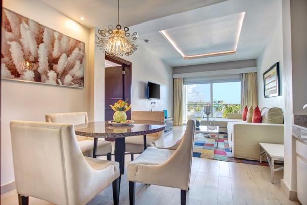 Royalton White Sands - Luxury Presidential Jacuzzi One Bedroom Suite Diamond Club
